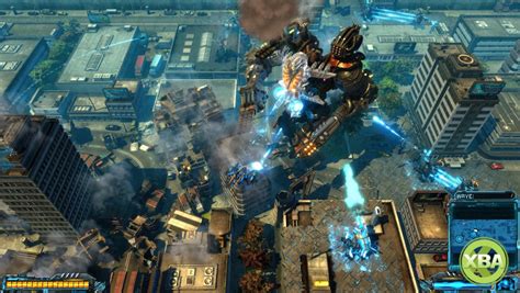 X-Morph: Defense -  Een futuristische tower defense game met explosieve actie!